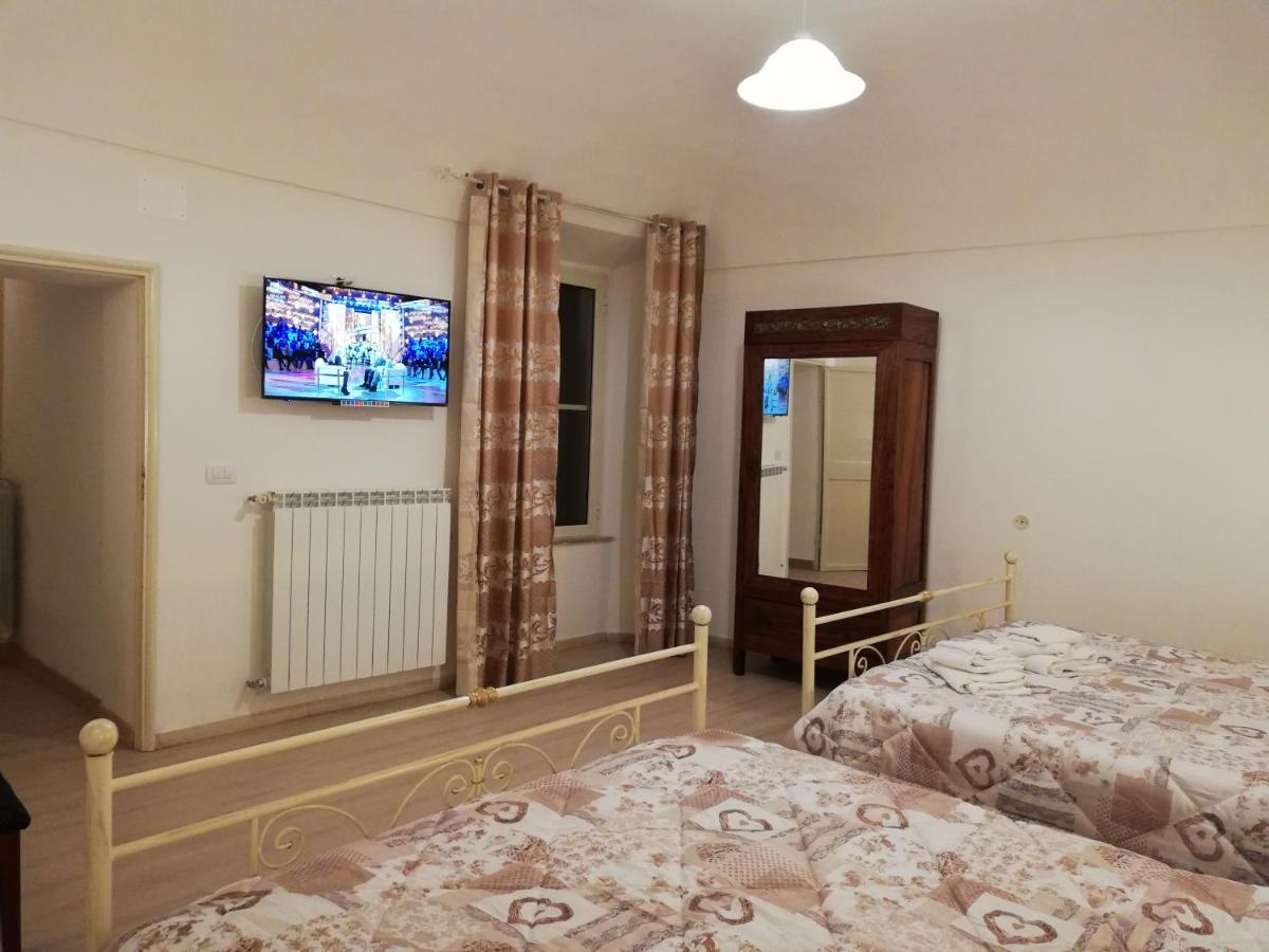 B&B Camere Montalto Centro Montalto di Castro Bagian luar foto