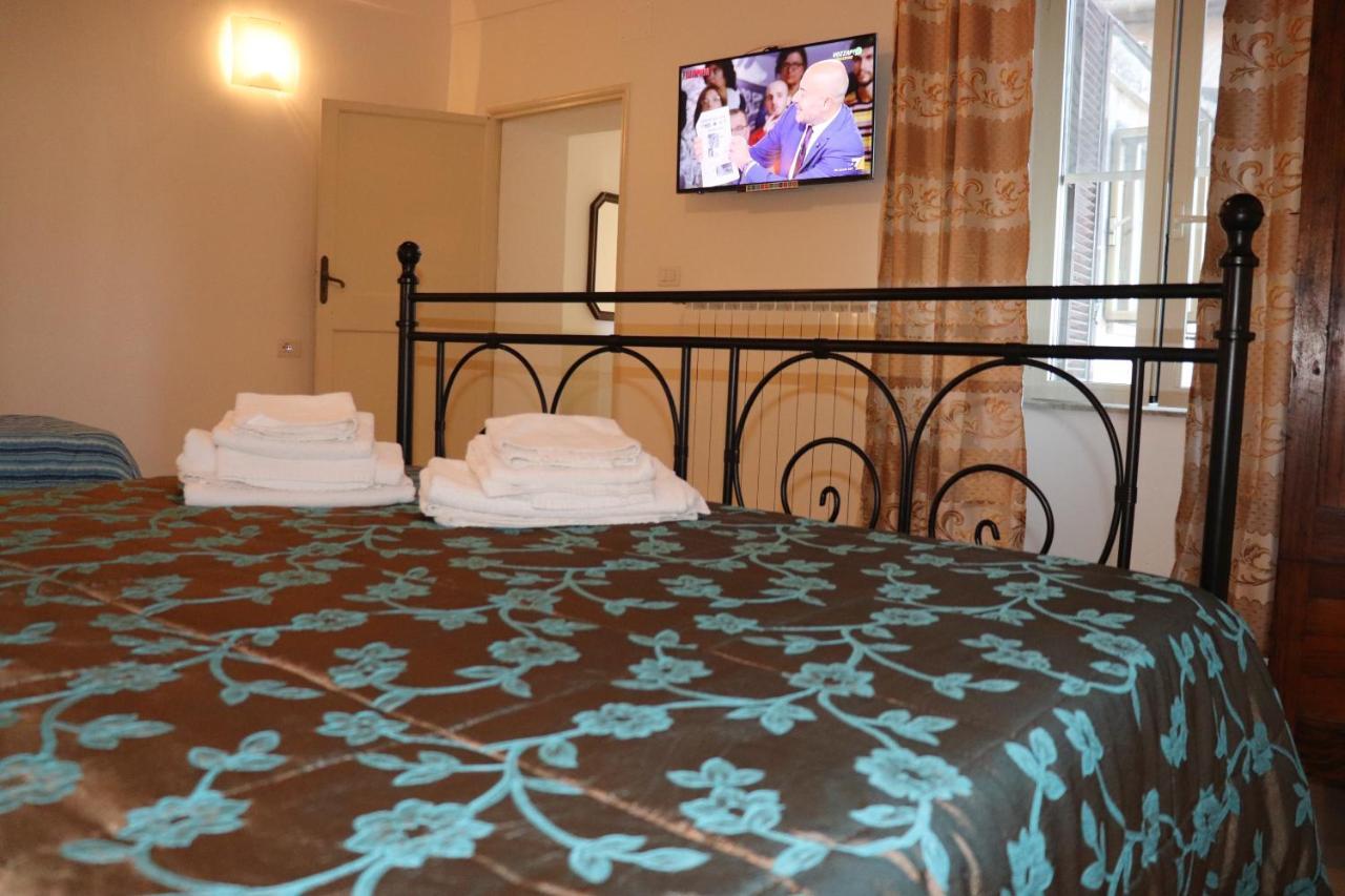 B&B Camere Montalto Centro Montalto di Castro Bagian luar foto